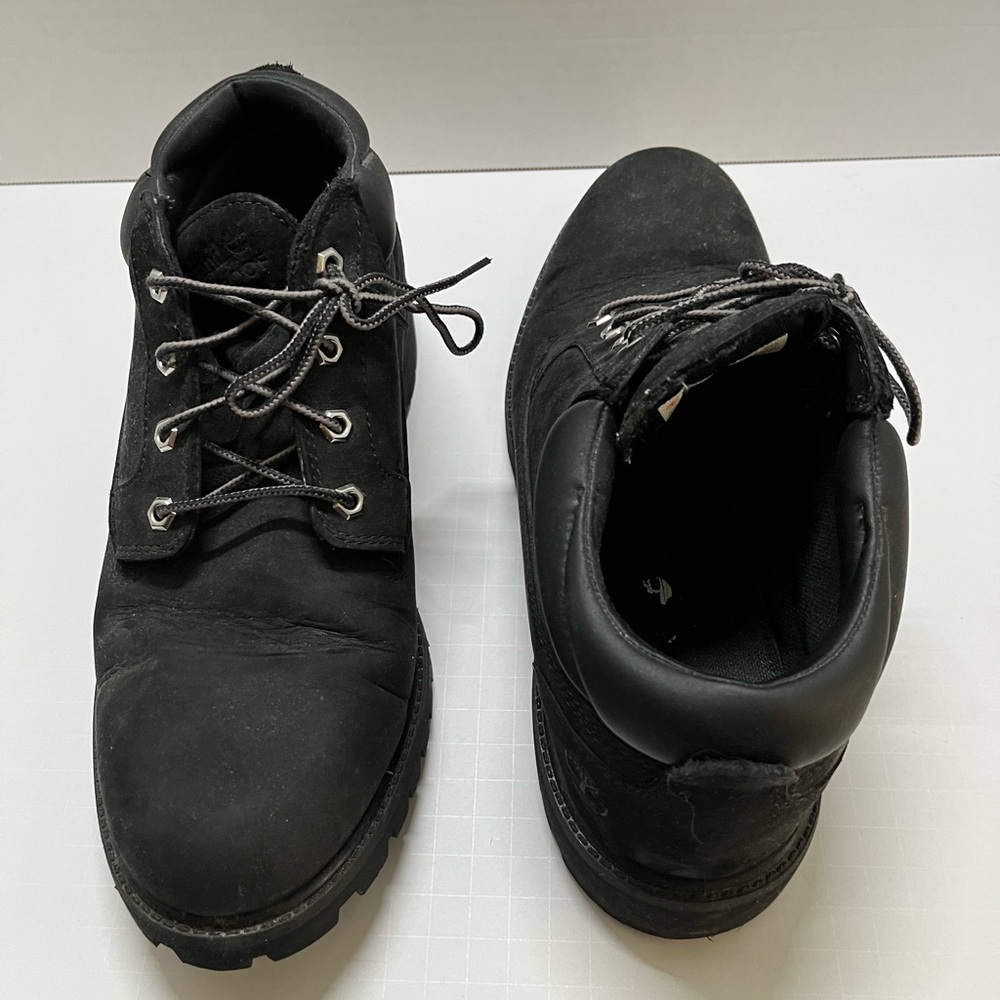 Timberland Men’s 10.5 Classic Black Oxford Boots
